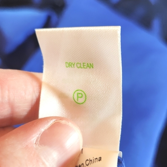 EUC Lilly Pulitzer Elegant Navy Lace Dress, Size 6 - Picture 6 of 11